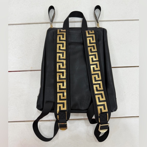 ?Versace Medium Black Backpack
Unisex